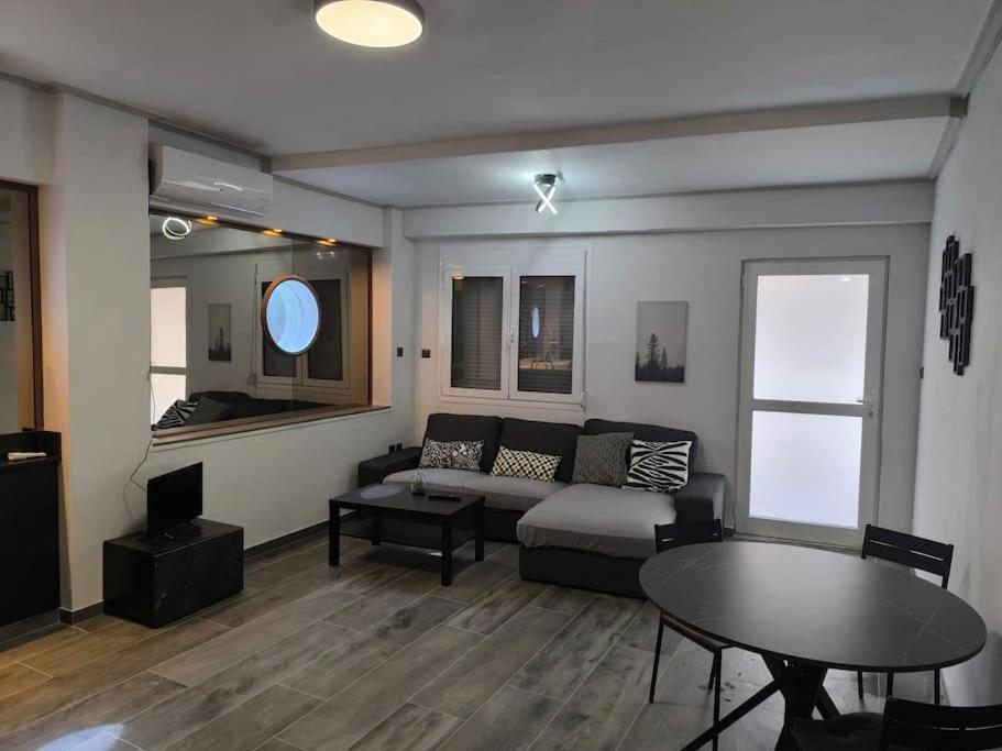Apartamento επάνω στο σταθμός